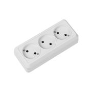 Розетка 3-х местная горизонтальная 2П открытой установки IP20 10A белая «Ладога» TDM