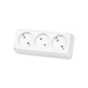 Розетка 3-х местная горизонтальная 2П открытой установки IP20 10A с з/ш белая «Ладога» TDM