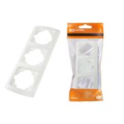 Рамка 3-х постовая вертикальная белая «Онега» TDM